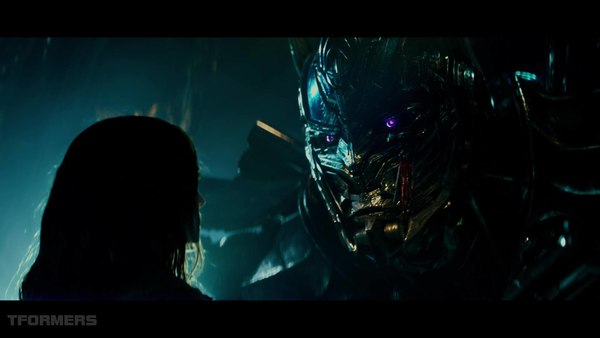 Transformers The Last Knight Theatrical Trailer HD Screenshot Gallery 647 (647 of 788)